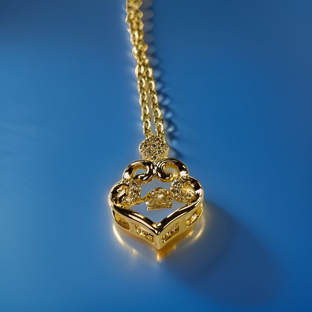 Gold 1.5 ct Zircon Curve Lucky Cloud with Round Cut Floater Pendant Necklace